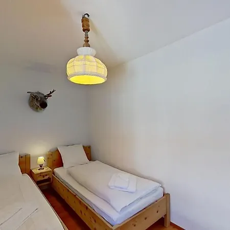 Abitaziun Glüna - Celerina Apartamento