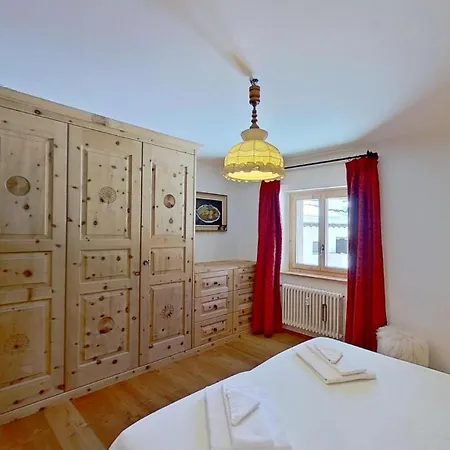Abitaziun Glüna - Celerina Apartamento