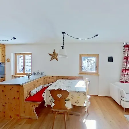 Apartamento Abitaziun Glüna - Celerina *