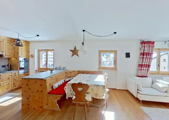 Daire Abitaziun Glüna - Celerina *